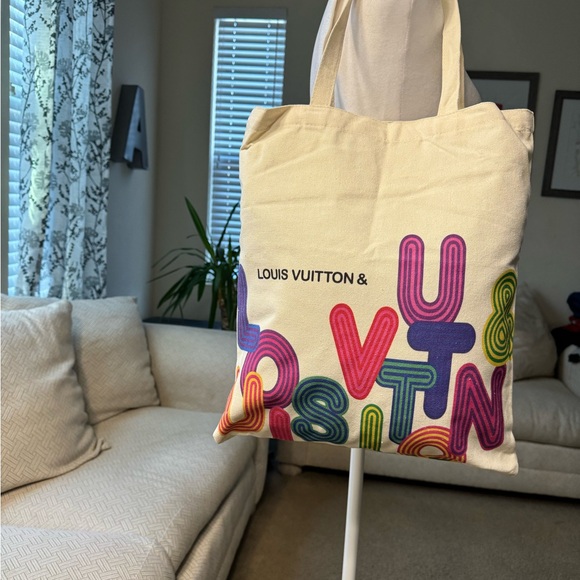 GWP Eco Tote Louis Vuitton Novelty Item from  2022 Shenzhen Museum Exhibition - Picture 9 of 11